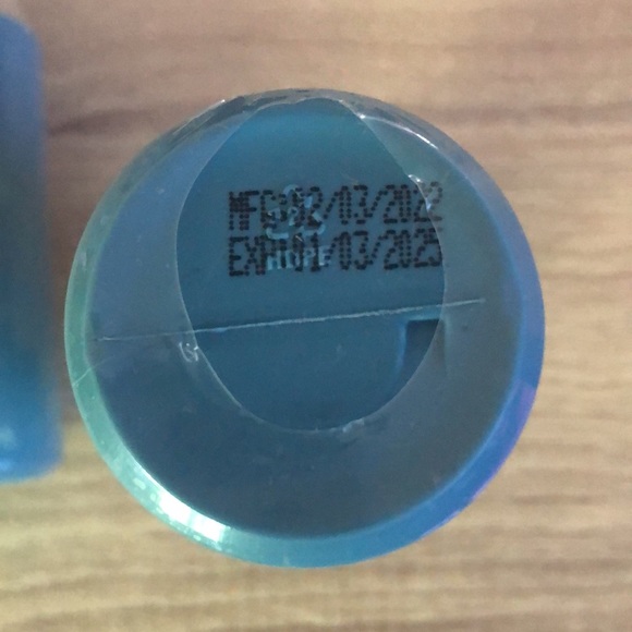 MD Hair Shampoo & Conditioner - Picture 2 of 8